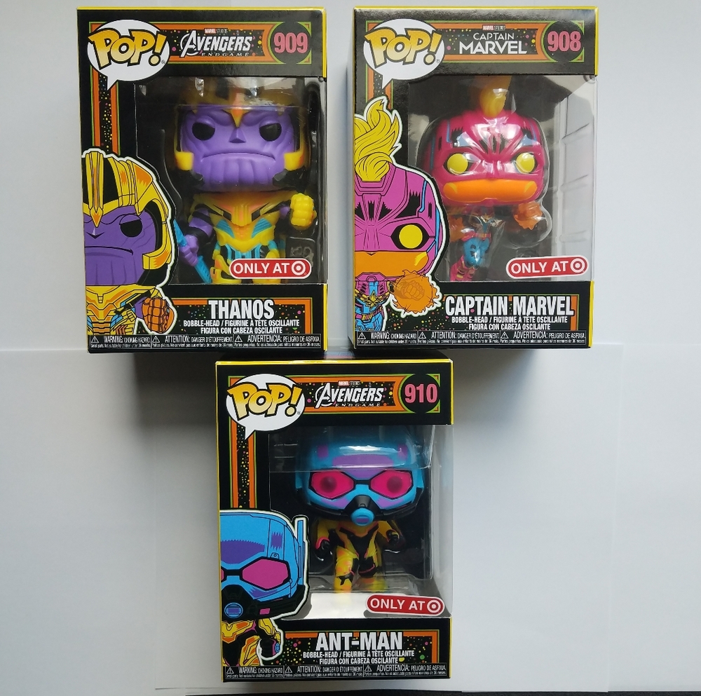 Funko Pop! Marvel: Black light - Infinity Saga Thanos, Captain Marvel, A…